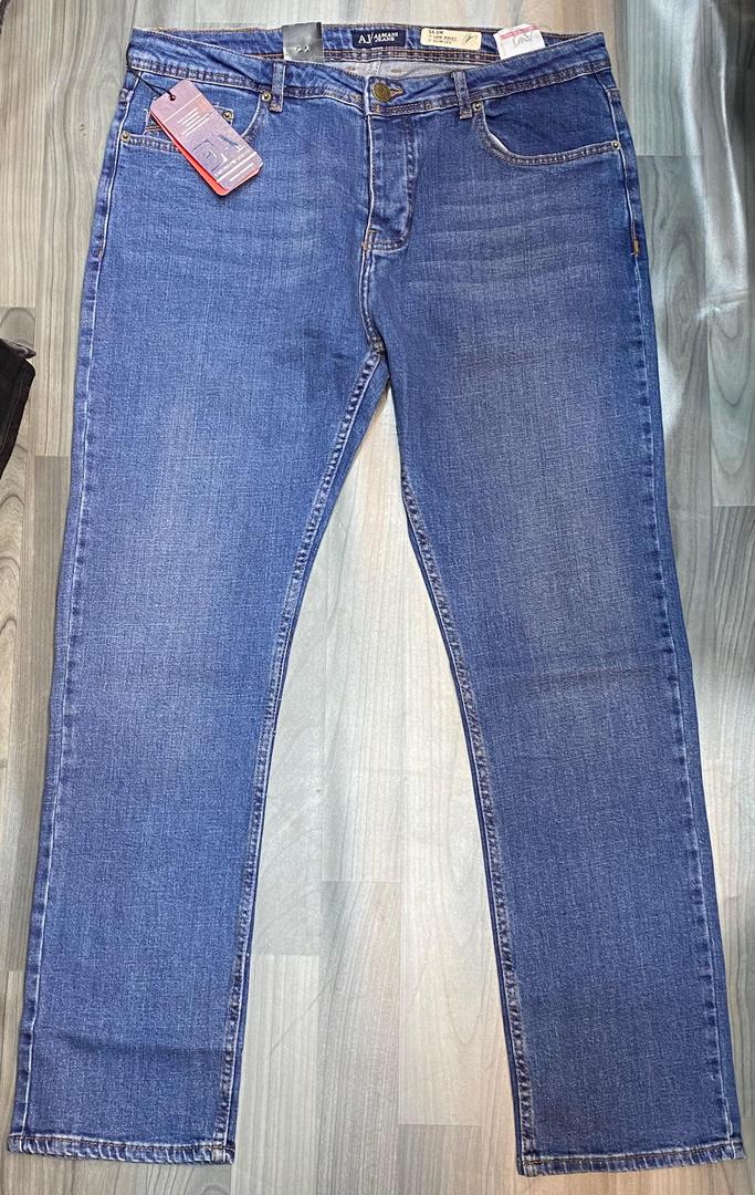 Jean-Armani-Slim-01.jpeg
